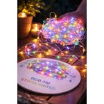 شريط إضاءة LED ديكورية RGB بطول 5 متر مع ريموت كنترول – ألوان متعددة قابلة للتغيير – إضاءة معلقة عصرية للصالة، غرف النوم، المناسبات، المحلات والكافيهات – توفير طاقة وتركيب سهل – مثالية لرمضان